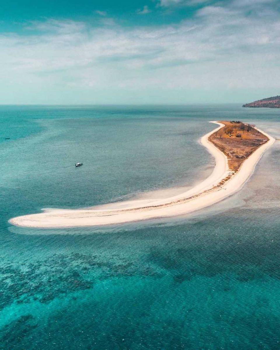 Pulau Dangar Ode (instagram.com/wonderfulindonesia)