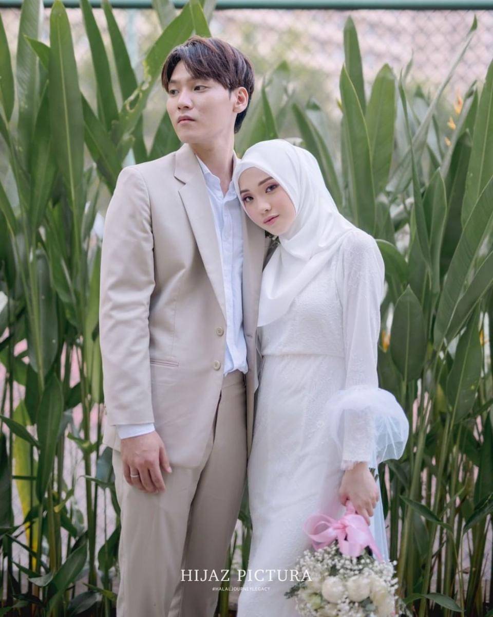 Dress pernikahan (instagram.com/hijazpictura)