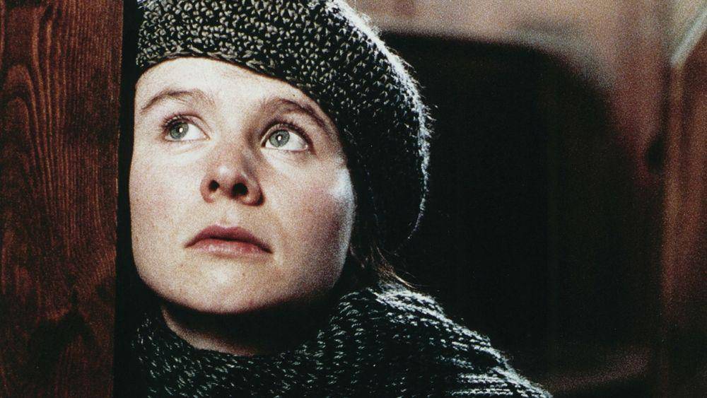 cuplikan film Breaking the Waves (mubi.com/breaking-the-waves)