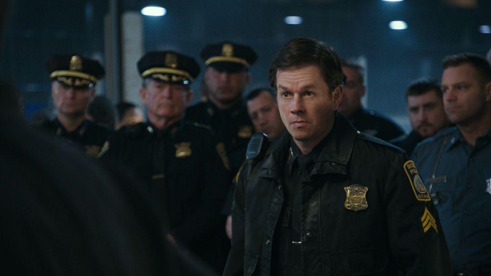 7 Rekomendasi Film Action Terbaik yang Dibintangi Mark Wahlberg, Seru!