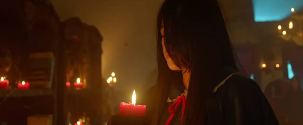 cuplikan film The Sacred Riana 2: Bloody Mary (youtube.com/NANT Entertainment)