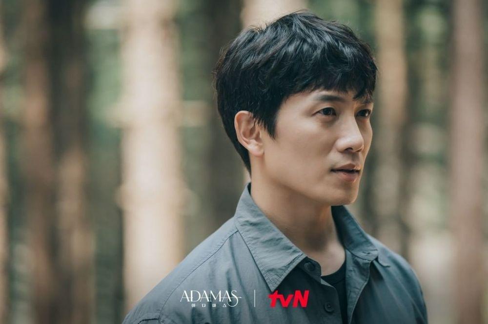 9 KDrama Terbaru Ahjussi Korea, Bikin Oleng Penonton, nih!