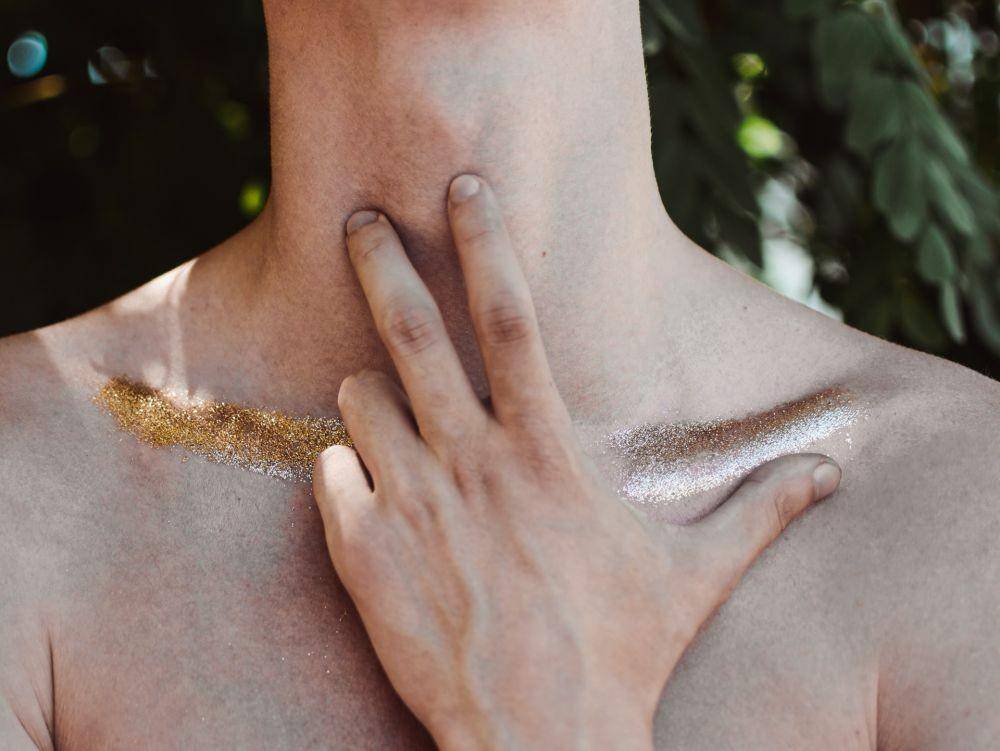 ilustrasi laringospasme (unsplash.com/Taras Chernus)