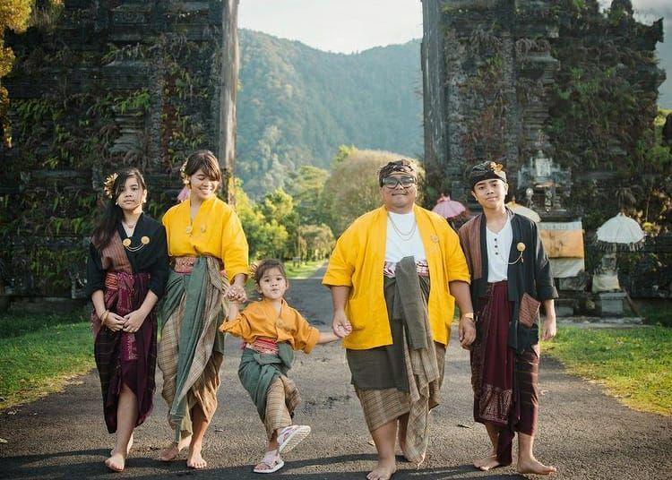 10 Momen Hangat Keluarga Kecil Saykoji, Harmonis Penuh Cinta!