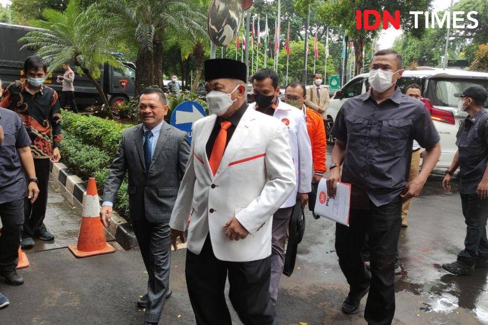 PKS daftarkan gugatan presidential threshold ke Mahkamah Konstitusi (IDN Times/Yosafat Diva Bayu)