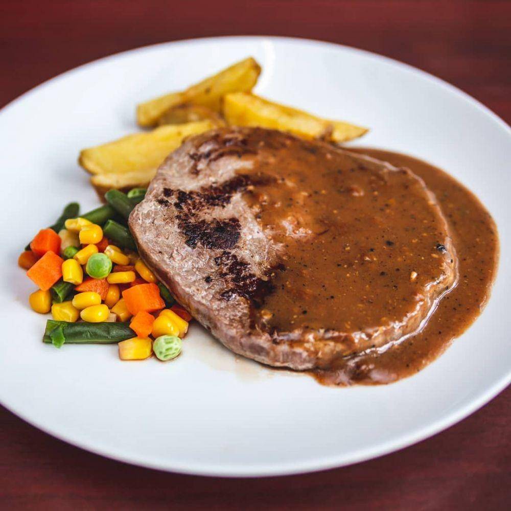 Joni Steak (instagram.com/jonisteak_resto)