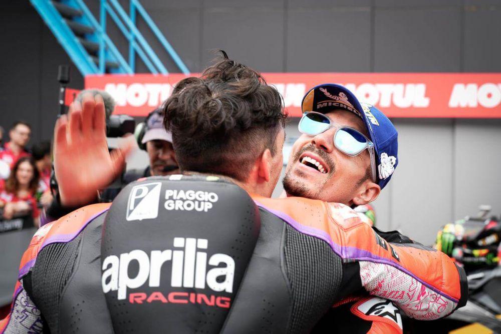 Aleix Espargaro dan Maverick Vinales (motogp.com)