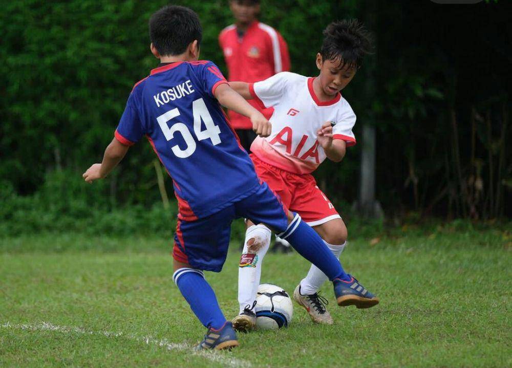 Gahan Adriel Rompies (instagram.com/fifikaramoy)