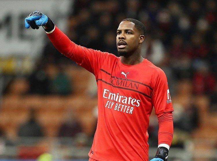 Mike Maignan ketika memperkuat AC Milan di Serie A. (instagram.com/mikemaignan.16)