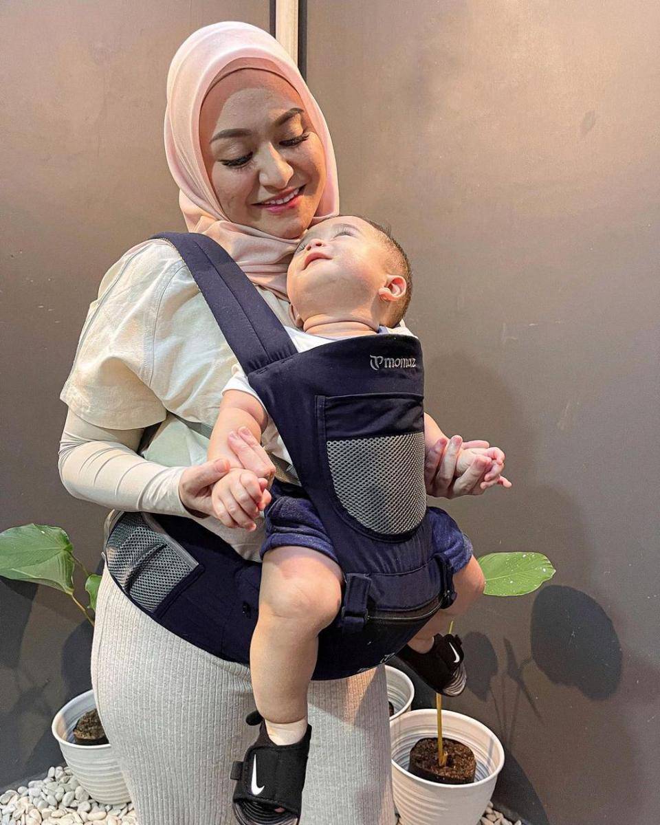 potret Nathalie Holscher dan sang putra (instagram.com/nathalieholscher)
