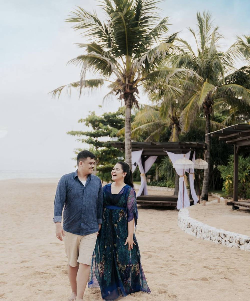 potret Kahiyang dan Bobby di Bali (@garyevan via instagram.com/ayanggkahiyang)