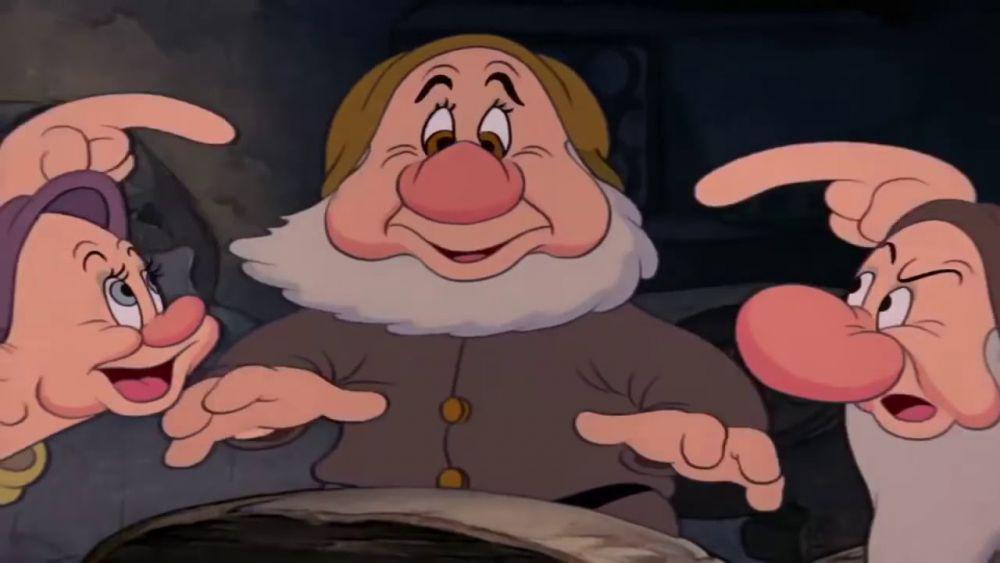 karakter sneezy (youtube.com/Broadwaygirl)