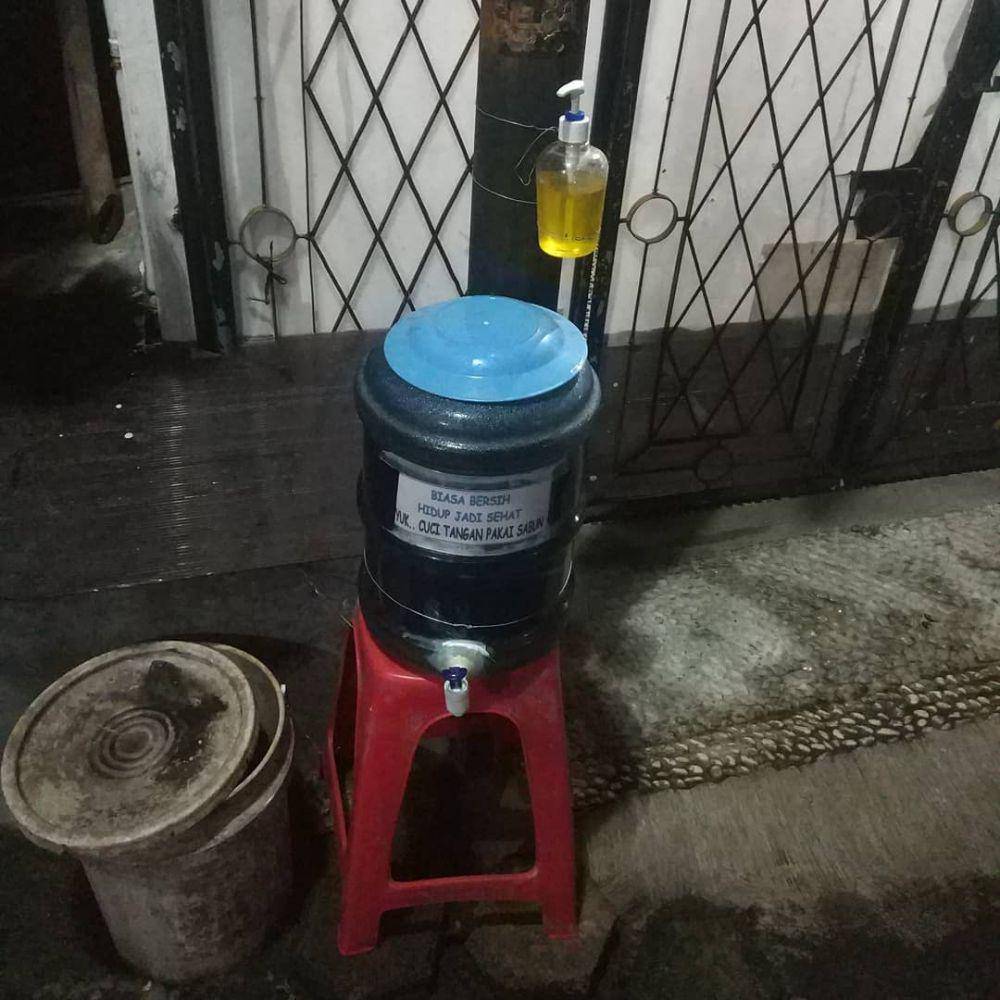 kreasi kocak dari galon bekas (twitter.com/fbreceh)