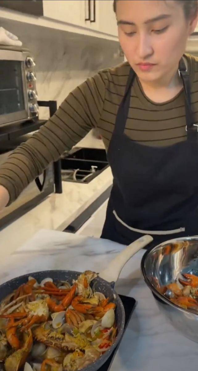 Angbeen Rishi Masak (instagram.com/angbeenrishi)
