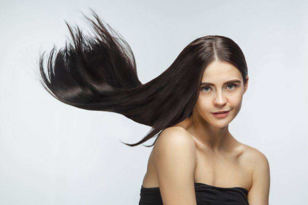 ilustrasi rambut sehat dan berkilau (freepik.com/Master1305)