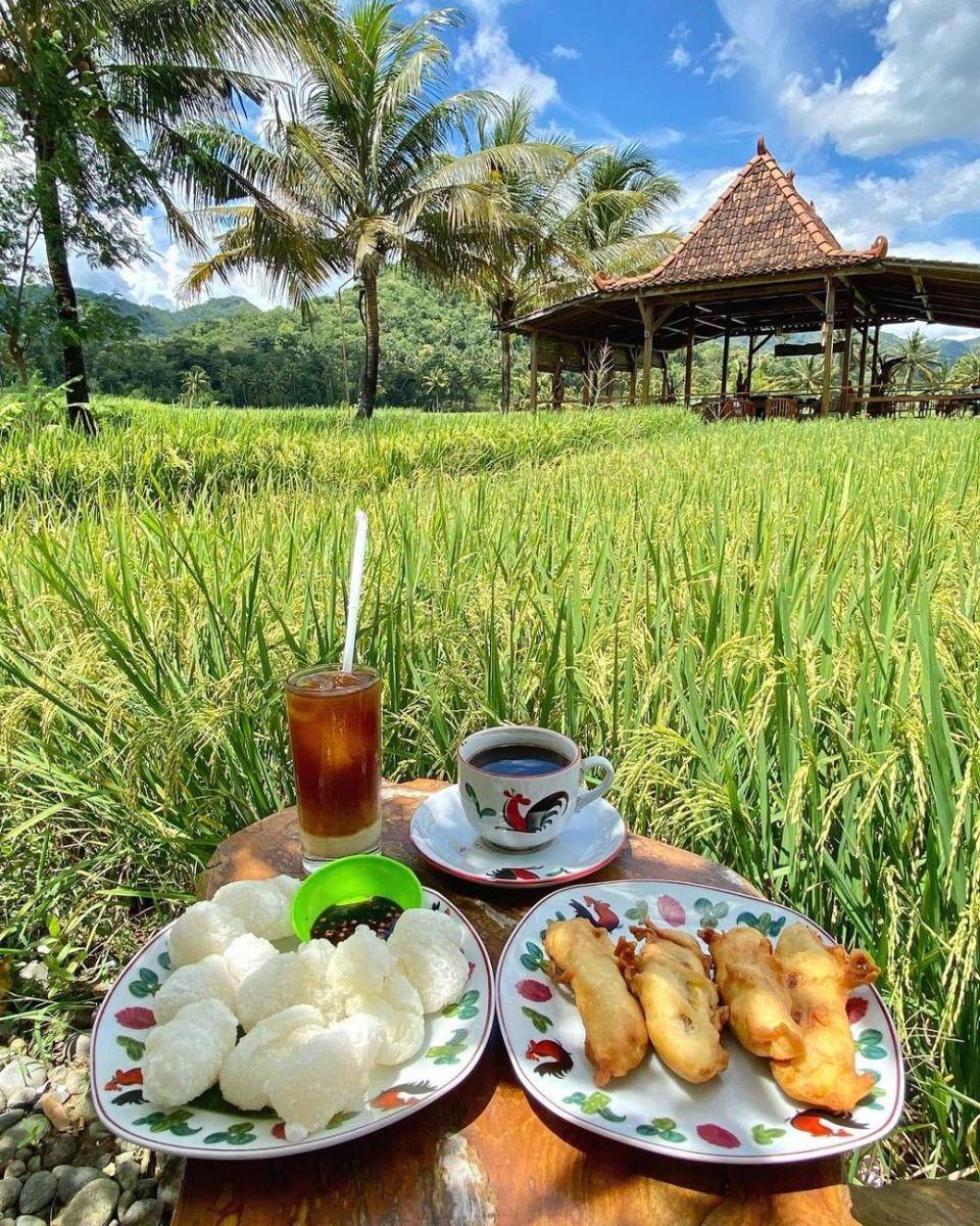 Kopi Klotok Menoreh, Yogyakarta (instagram.com/fifi_culinary)
