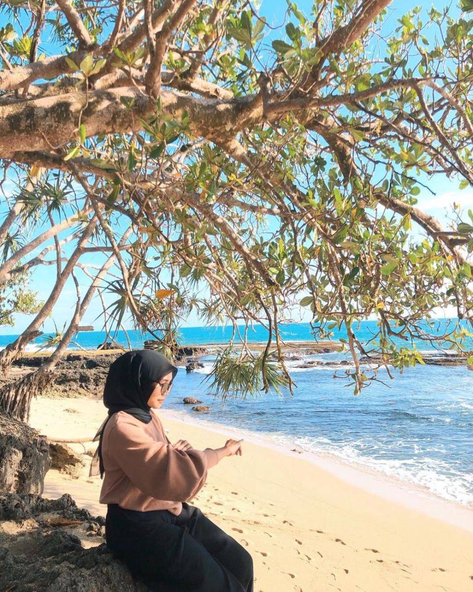 Pantai Air Langkap (instagram.com/riskawulansahayu)