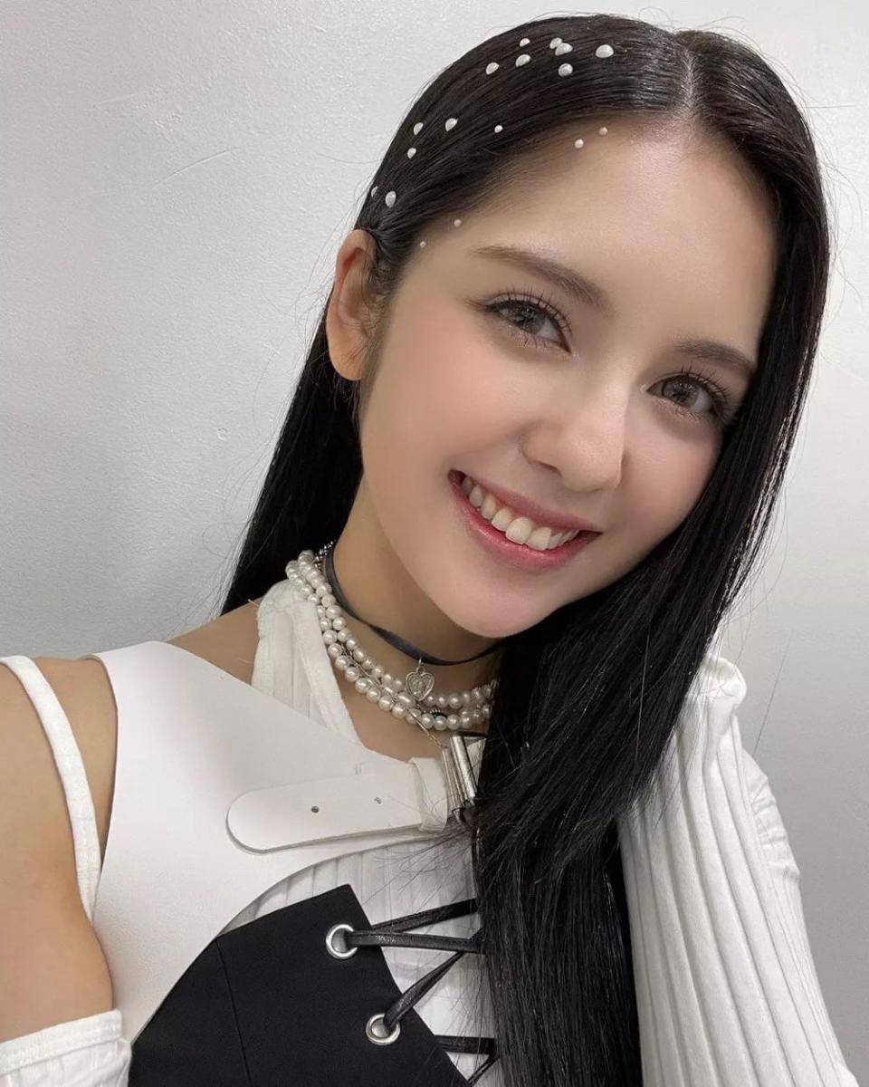 Chanty LAPILLUS (instagram.com/Lapillus chanty)
