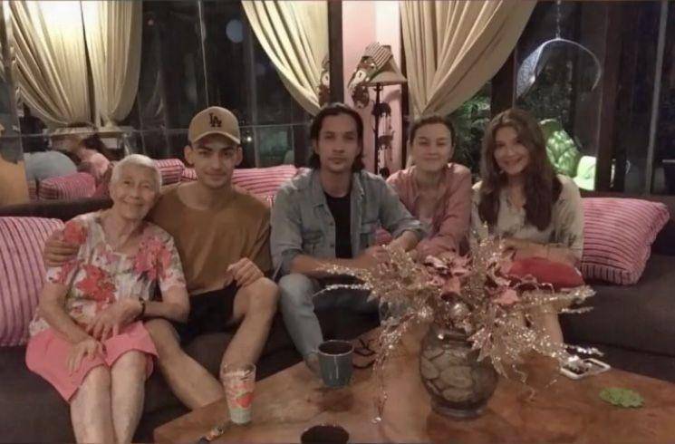 Kedekatan Tamara Bleszynski dan Edward Akbar (instagram.com/tamara bleszynskiofficial)