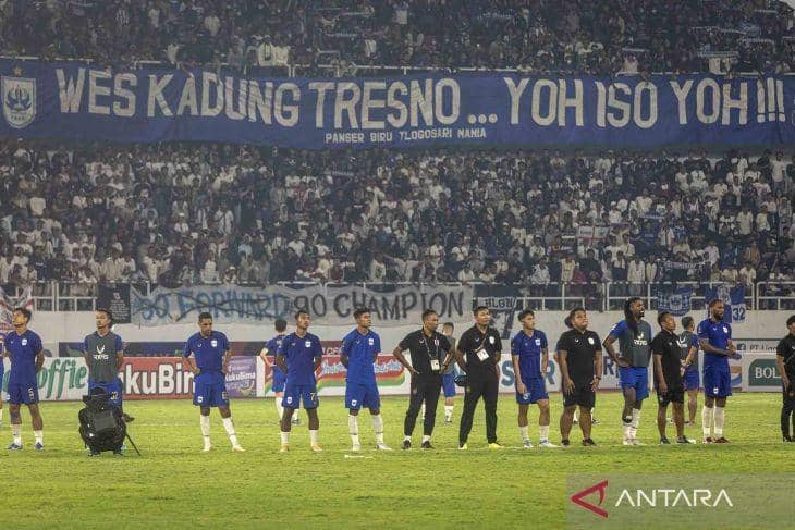 PSIS Semarang di Piala Presiden 2022. ( ANTARA FOTO/Aji Styawan)