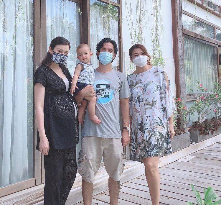 Kedekatan Tamara Bleszynski dan Edward Akbar (instagram.com/edward_akbar)