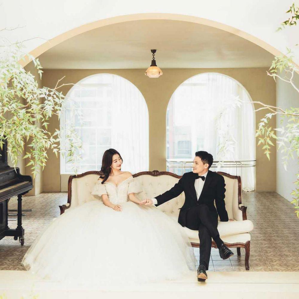 9 Momen Pernikahan YouTuber Sunny Dahye, Cantik Banget