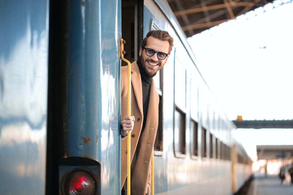5 Filosofi Hidup yang Bisa Dipetik dari Kereta Api, Deep Banget!