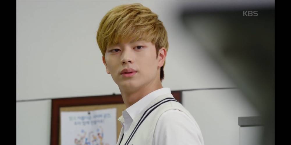 Yook Sung Jae di drama Who Are You? (YouTube.com/KBS WORLD Indonesian)