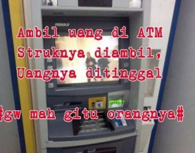 meme lucu saldo ATM (instagram.com/wkwklandreal)