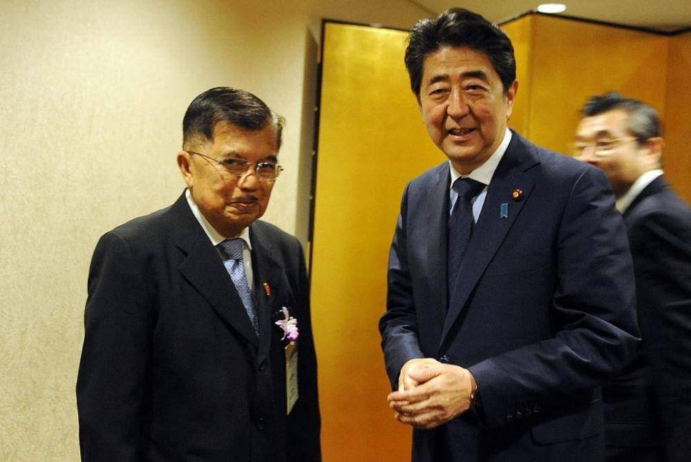 Punya Kedekatan Erat, Jusuf Kalla Berbelasungkawa Untuk Shinzo Abe