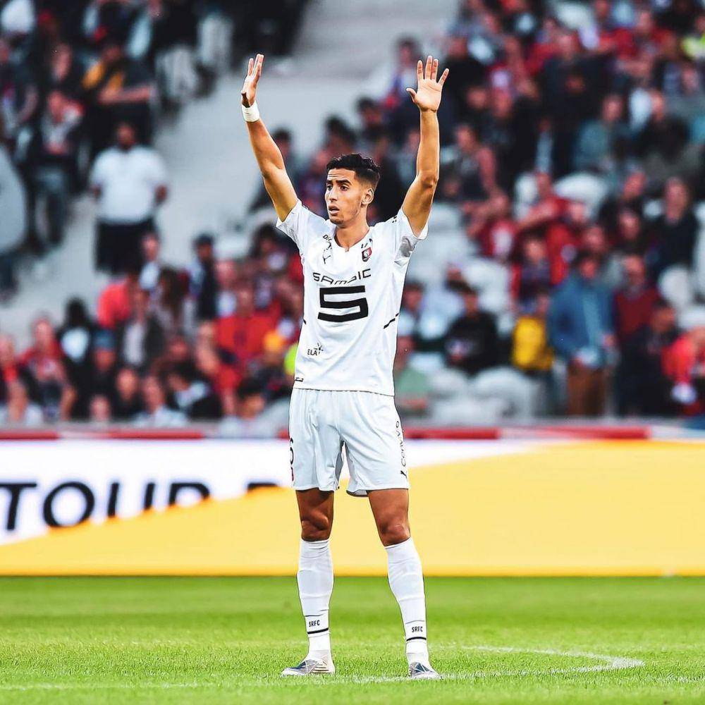 Nayef Aguerd saat membela Stade Rennes. (instagram.com/nayefaguerd)