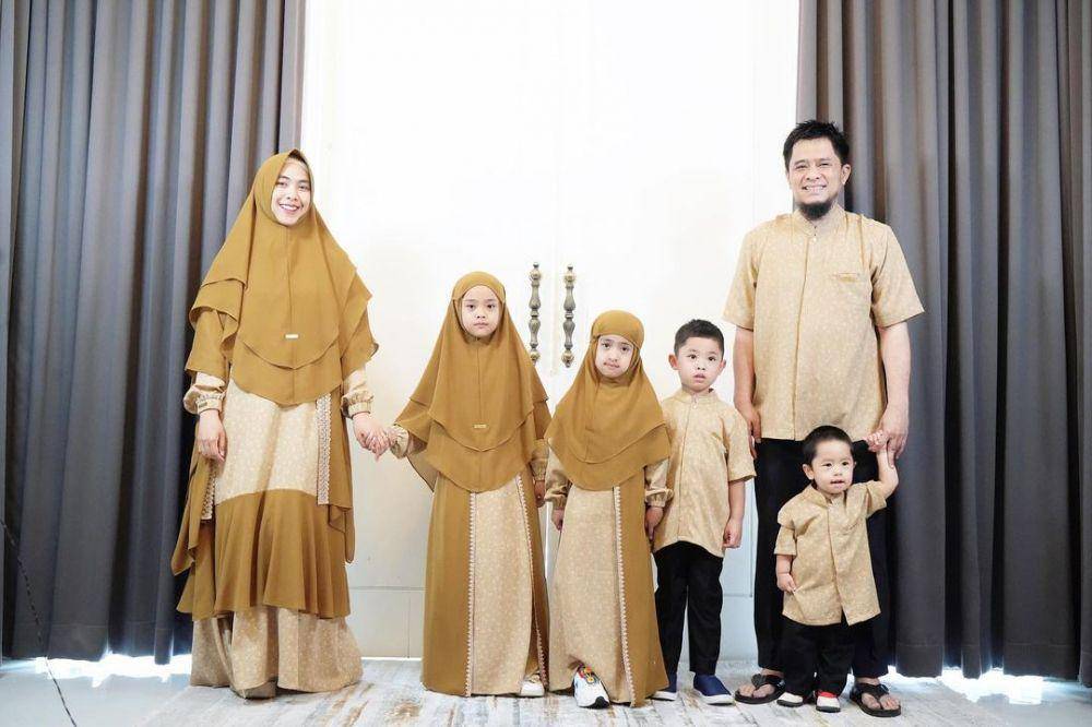 keluarga Oki Setiana Dewi (instagram.com/okisetianadewi)