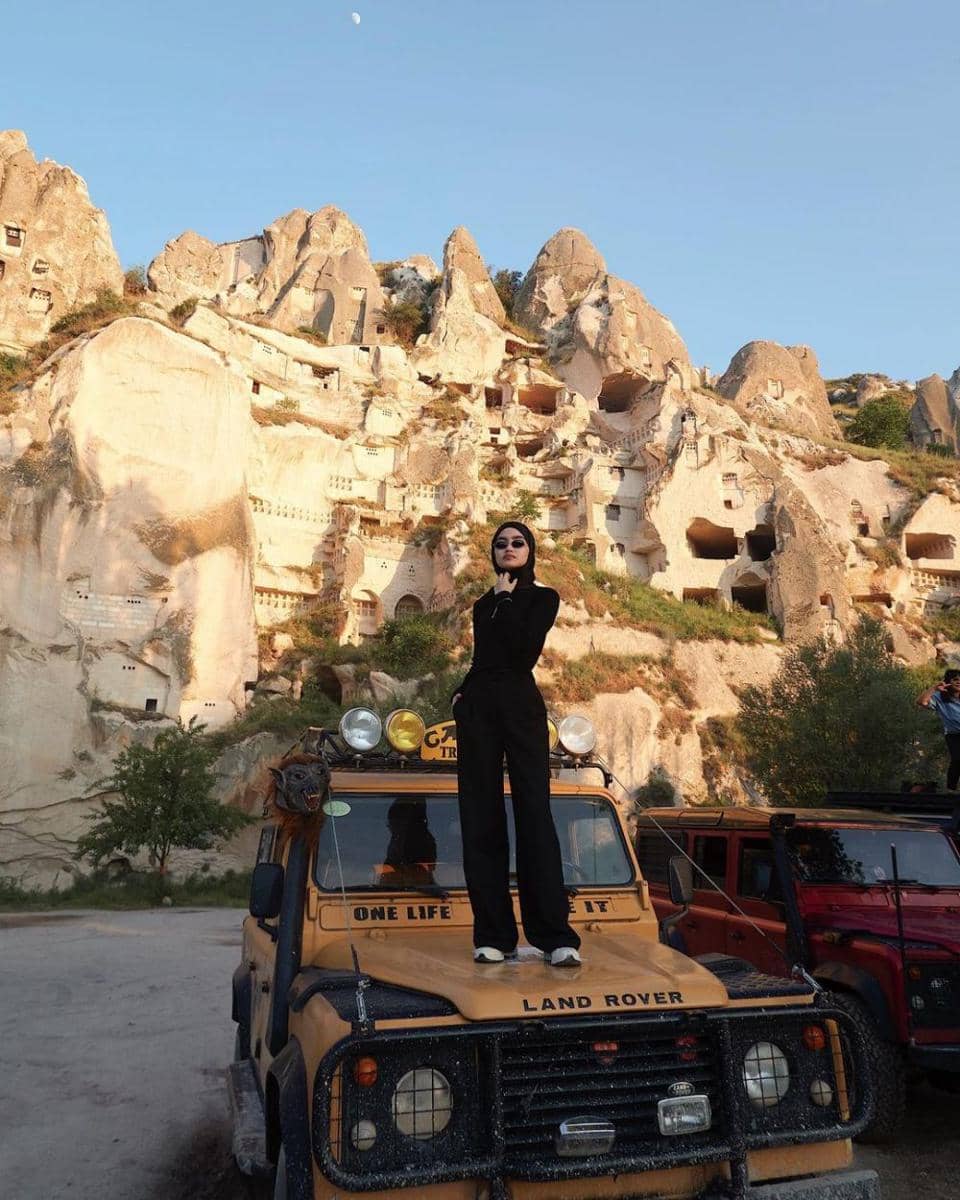 inspirasi outfit cewek mamba ala sashfir (instagram.com/sashfir)