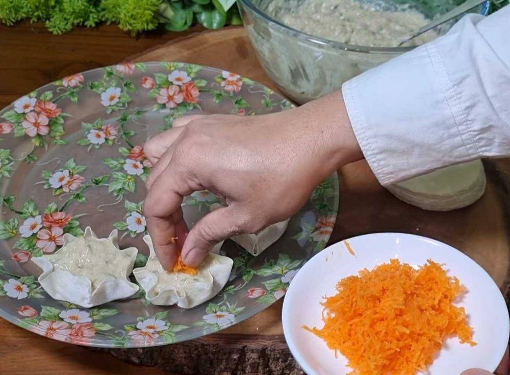 ilustrasi membuat siomay udang (yt.com/Ceceromed Kitchen)