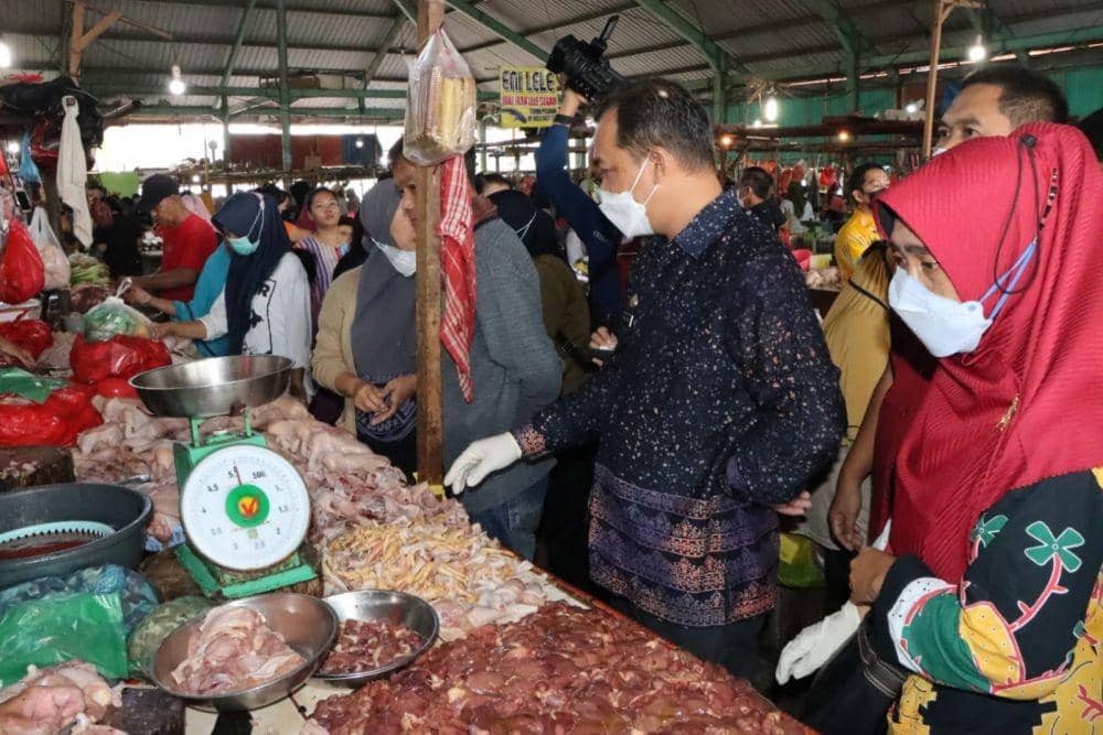 Jelang Idul Adha Tim Koordinasi Keamanan Pangan Sidak Pasar, Hasilnya?