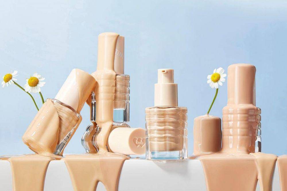 BNB Barenbliss Korean Bloomatte Light It Up Skin Tint Wightless Hight Coverage (instagram.com/barenbliss_id)