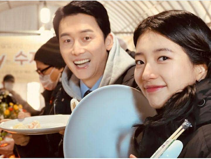 Kim Jun Han dan Suzy di balik layar drama Anna (instagram.com/junhan__kim)