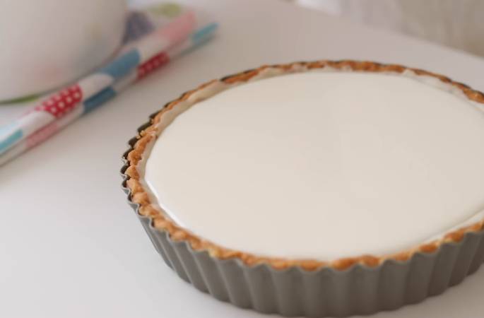 ilustrasi jelly tart putih (youtube.com/HidaMari Cooking)