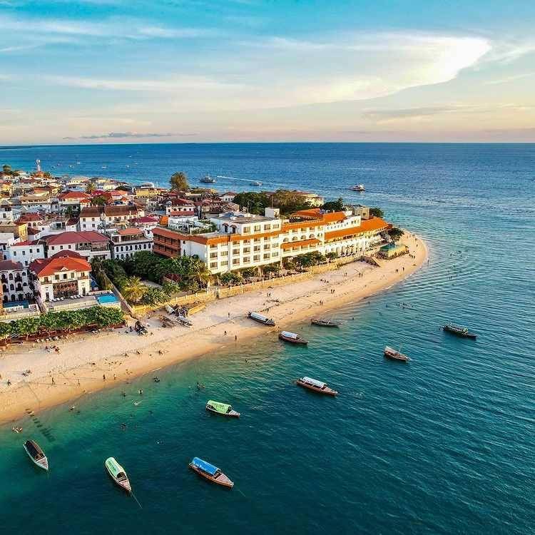 Stone Town (instagram.com/kozanow_productions_official)