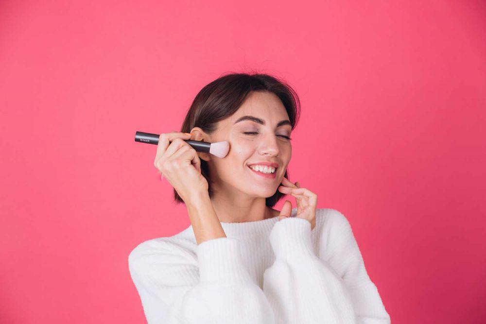 5 Rekomendasi Blush On Terfavorit, Harga di Bawah Rp80 Ribuan