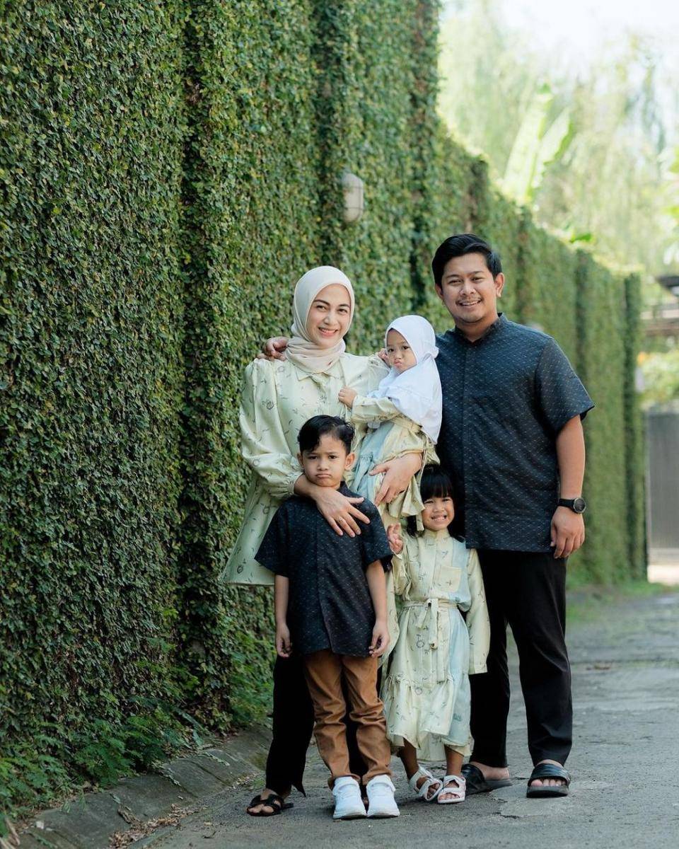 keluarga Nina Zatulini (instagram.com/ninazatulini22)