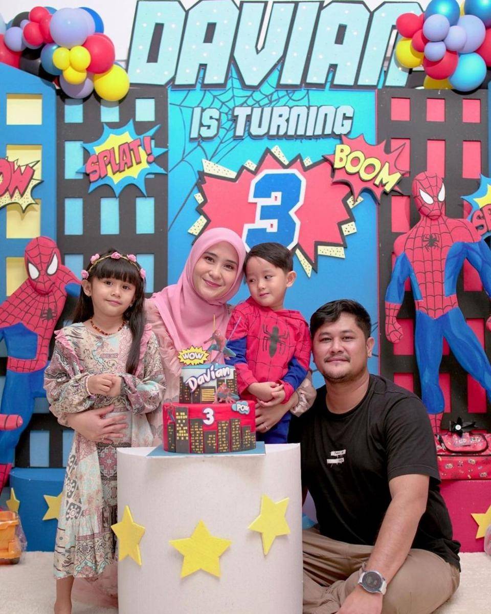 potret ultah ke-3 Davian (instagram.com/ryana_dea)