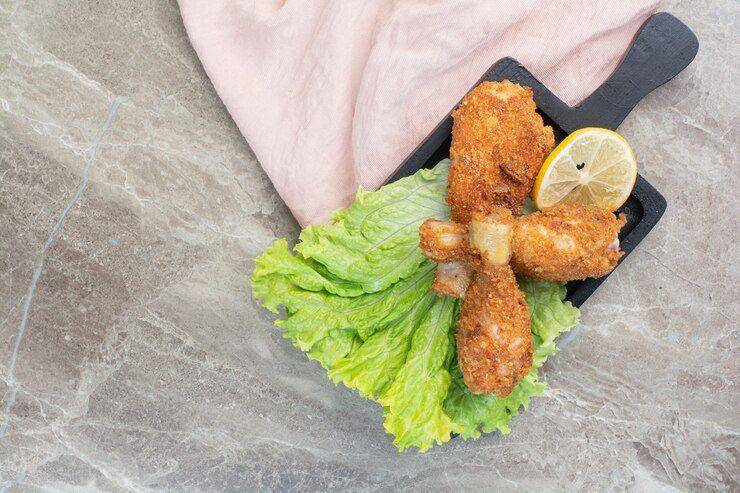 ilustrasi ayam parmesan crusted (freepik.com/azerbaijan_stockers)