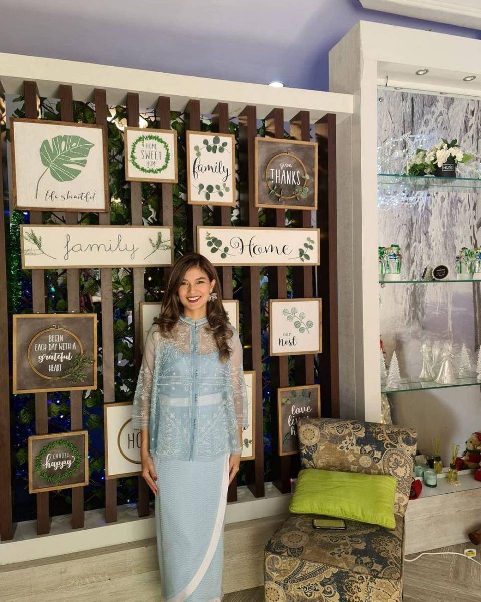 Gaya kondangan istri Judika (instagram.com/duma_riris)