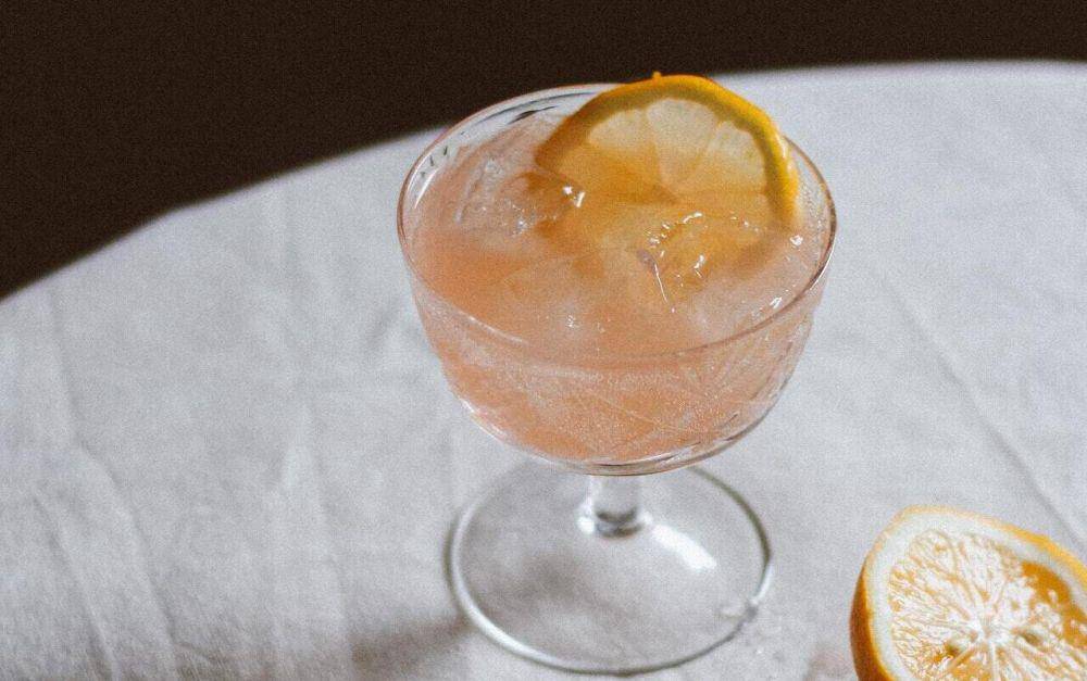 ilustrasi olahan creamy orange (pexels.com/Marta Dzedyshko)