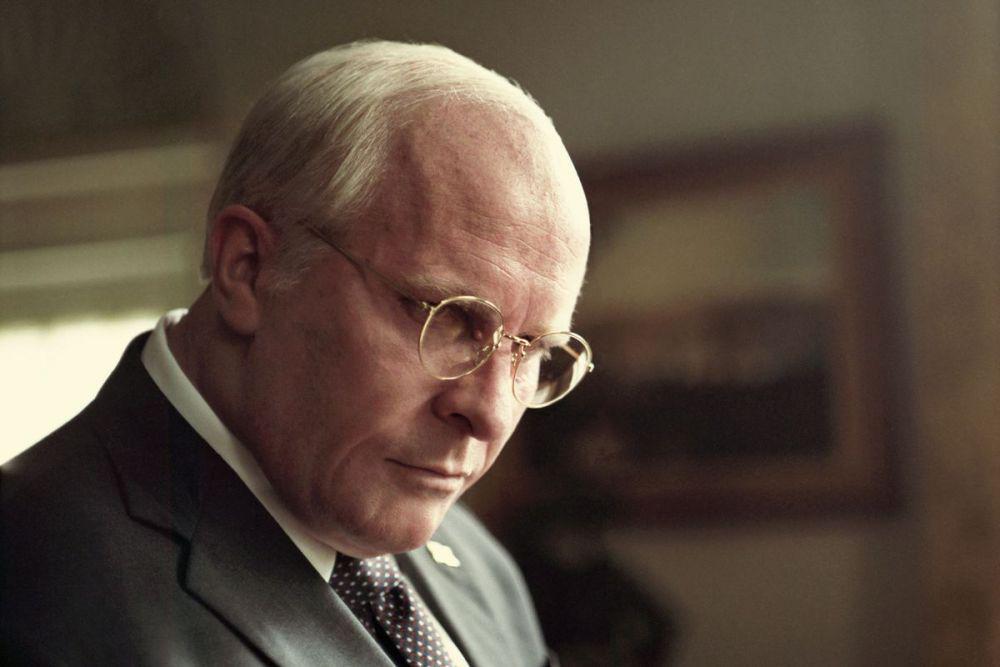 Cristian Bale sebagai Dick Cheney. (imdb)