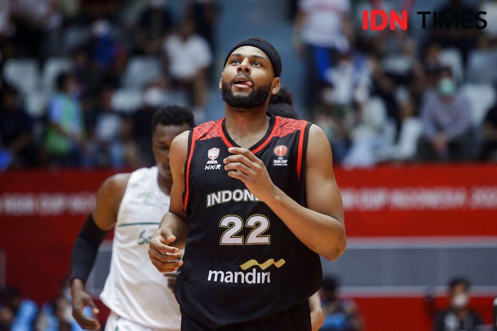Berapa Lama Waktu Permainan Bola Basket? Cari Tahu di Sini!