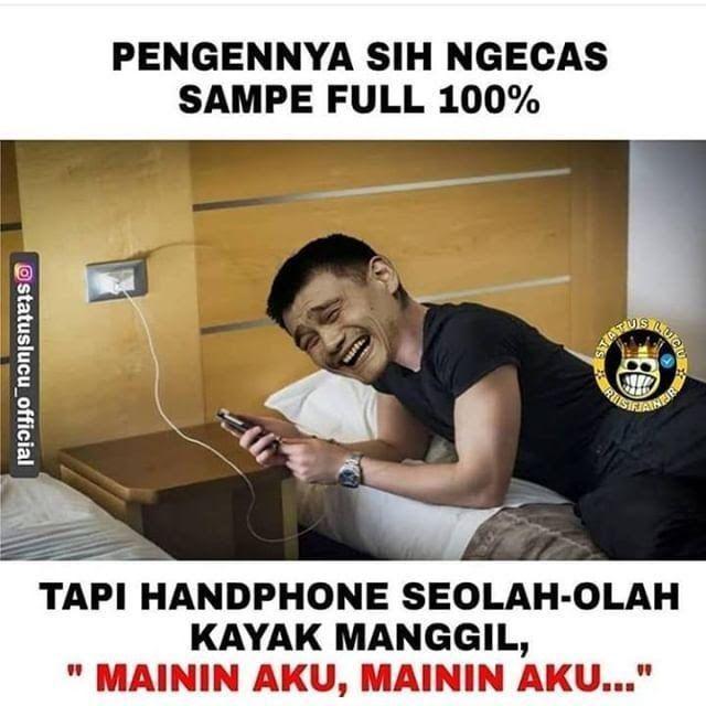 meme momen apes saat nge-charge HP (twitter.com/fbreceh)