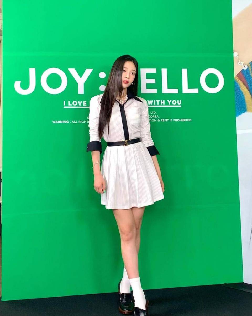 Joy RED VELVET (instagram.com/_imyour_joy)