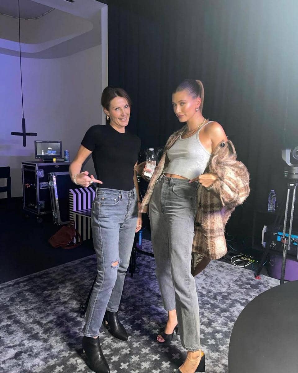 Sheri Nicole dan Hailey Bieber (instagram.com/sherinicole)